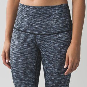 Size 2 - Lululemon Wunder Under Pant (Hi-Rise)